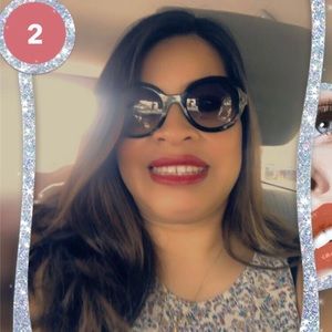 Meet your Posher, Mayra